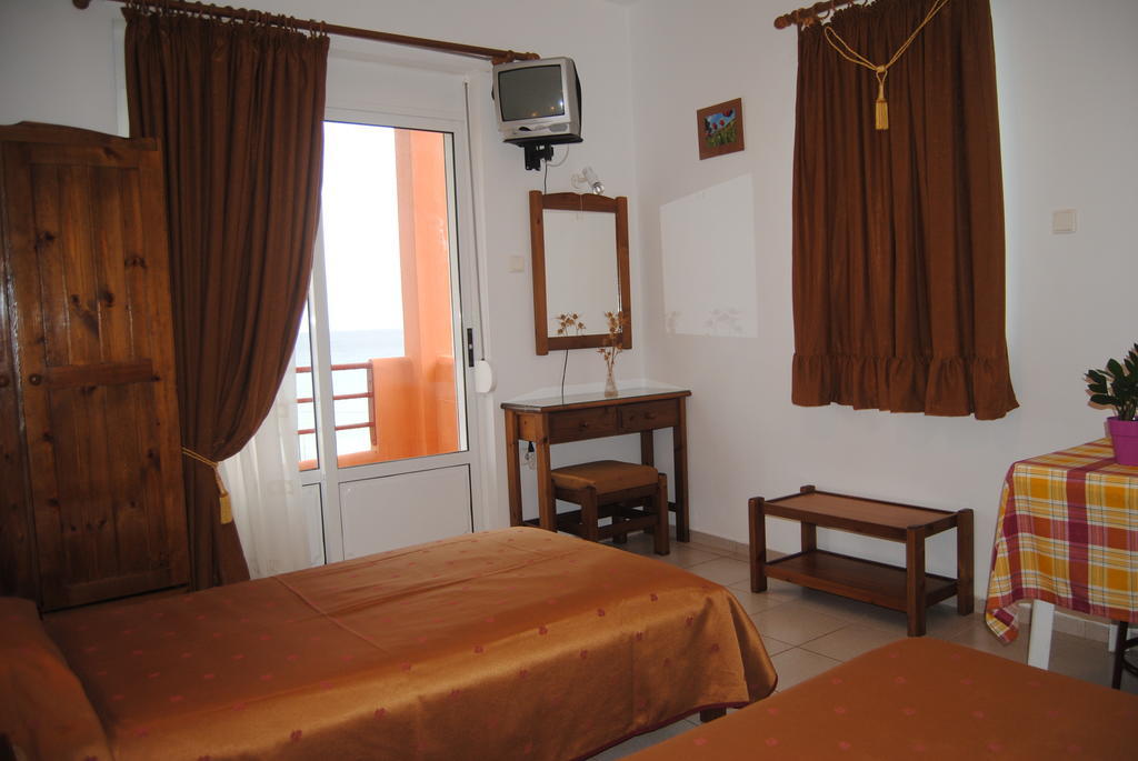 Maria Rooms Agia Ermioni Zimmer foto